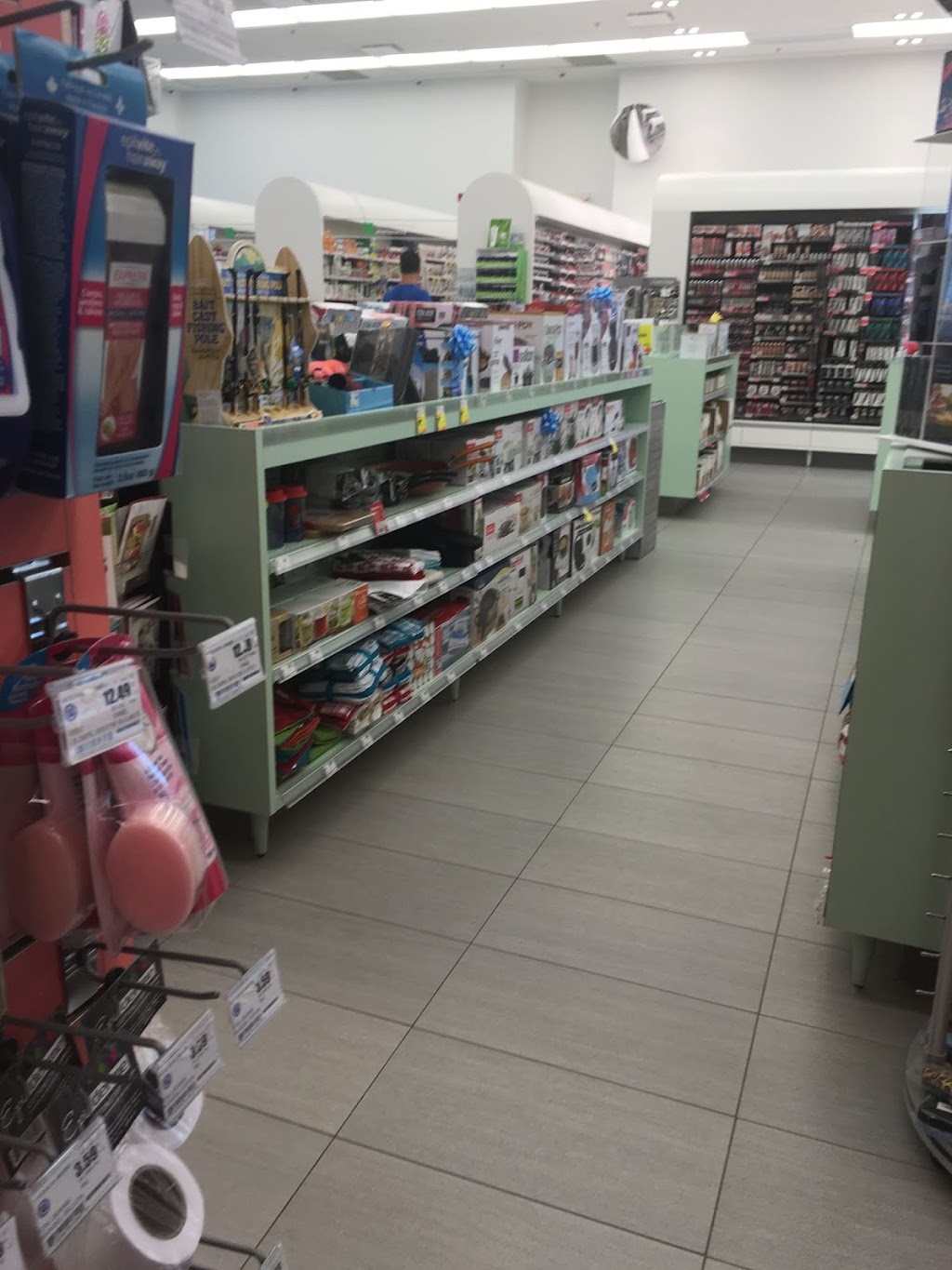Uniprix | 8005 Boulevard du Quartier Suite 102, Brossard, QC J4Y 0N5, Canada | Phone: (450) 465-8099