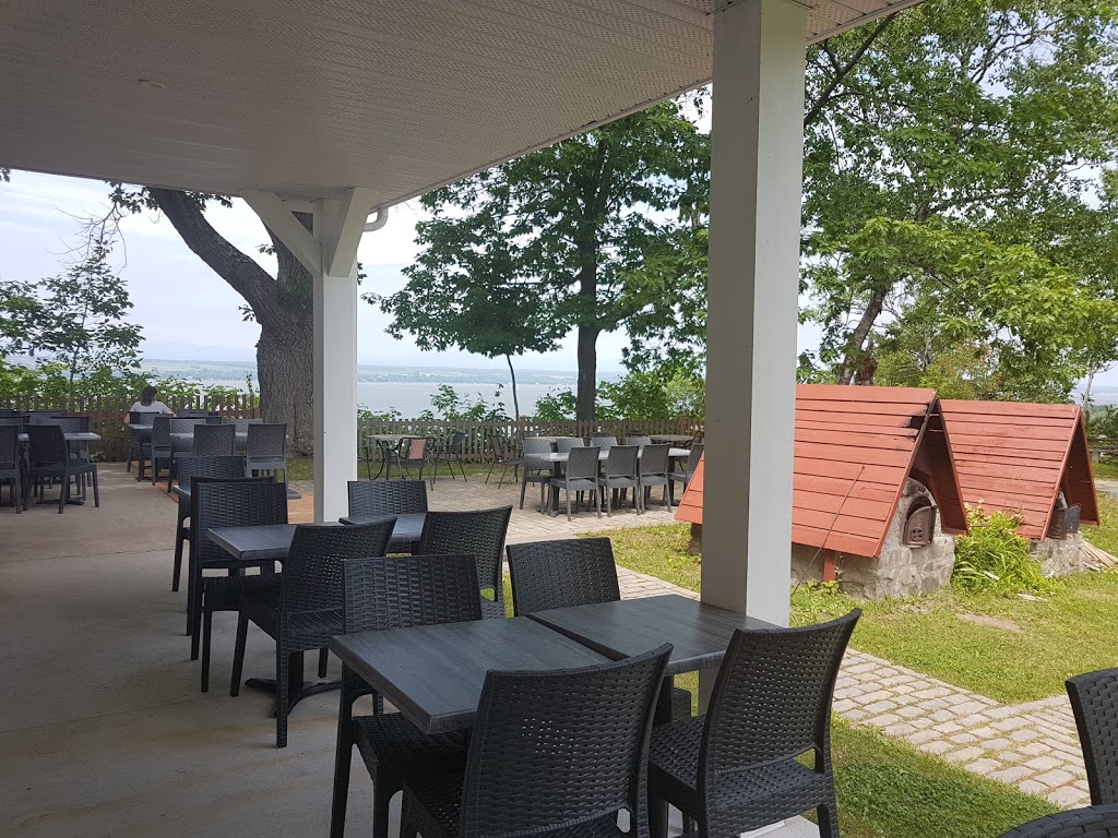 moulin de Beaumont | 2 Route du Fleuve, Saint-Michel-de-Bellechasse, QC G0R 3S0, Canada | Phone: (418) 833-1867