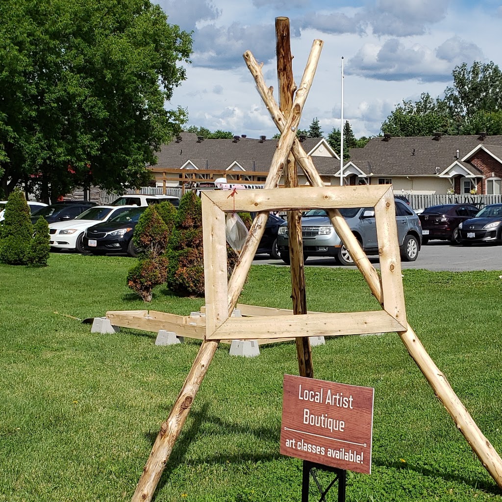 The Little Red Spade | 1563 Stittsville Main St, Stittsville, ON K2S 1A5, Canada | Phone: (613) 435-1414