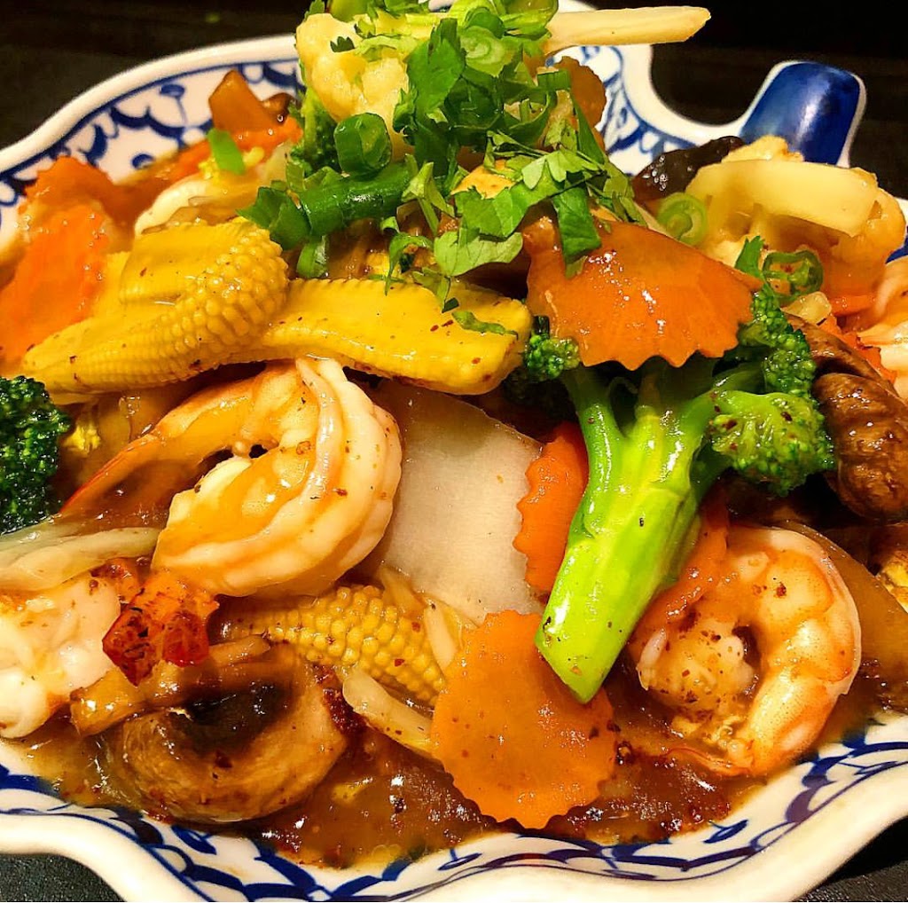 Sabai Thai Cuisine | 4055 Carling Ave, Kanata, ON K2K 2A4, Canada | Phone: (613) 271-8885