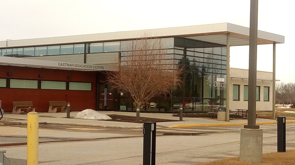 Red River College - Steinbach Campus | 385 Loewen Blvd, Steinbach, MB R5G 0B3, Canada | Phone: (204) 320-2500