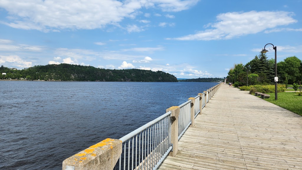 Zone portuaire de Chicoutimi | 49 Rue la Fontaine, Chicoutimi, QC G7H 7Y7, Canada | Phone: (418) 698-3025