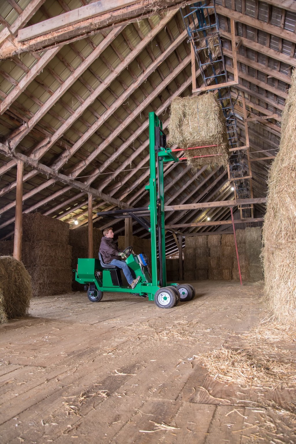 Germain Chariots Élévateurs | 100 Rue Dupont, Chesterville, QC G0P 1J0, Canada | Phone: (819) 382-2182