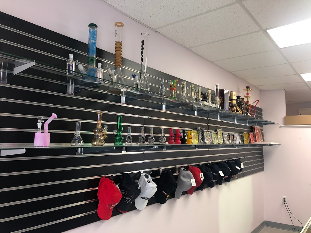 Vape4u | 31 Arthur St E, Harriston, ON N0G 1Z0, Canada | Phone: (613) 583-4275