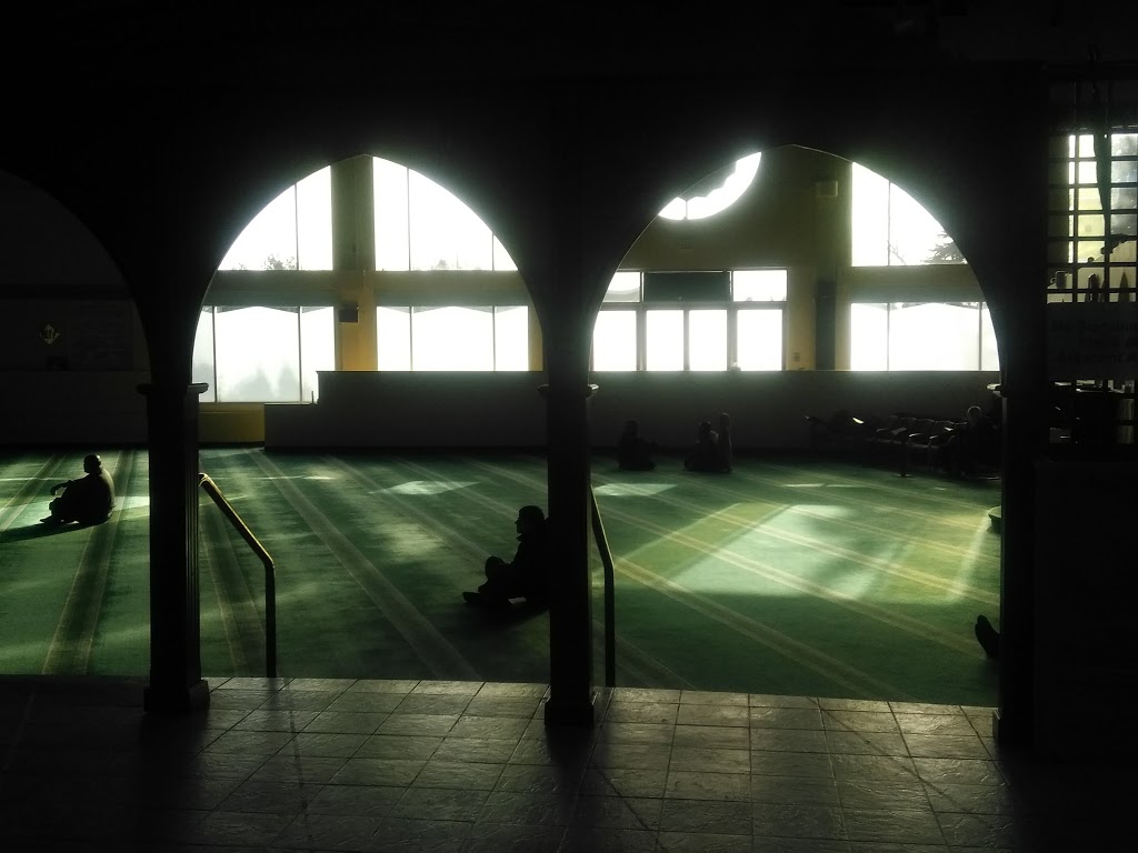 Assalam Mosque | Thurston Dr, Ottawa, ON K1G 5G6, Canada | Phone: (613) 739-3939