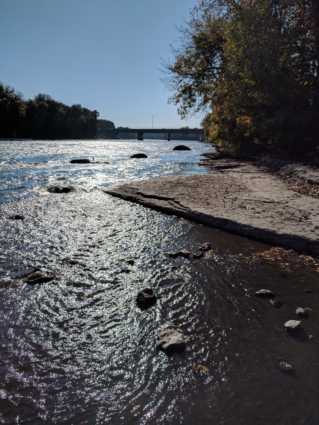 Berge du Pêcheur (Saint-François) | 5855 Rue Labrèche, Laval, QC H7B 1A5, Canada