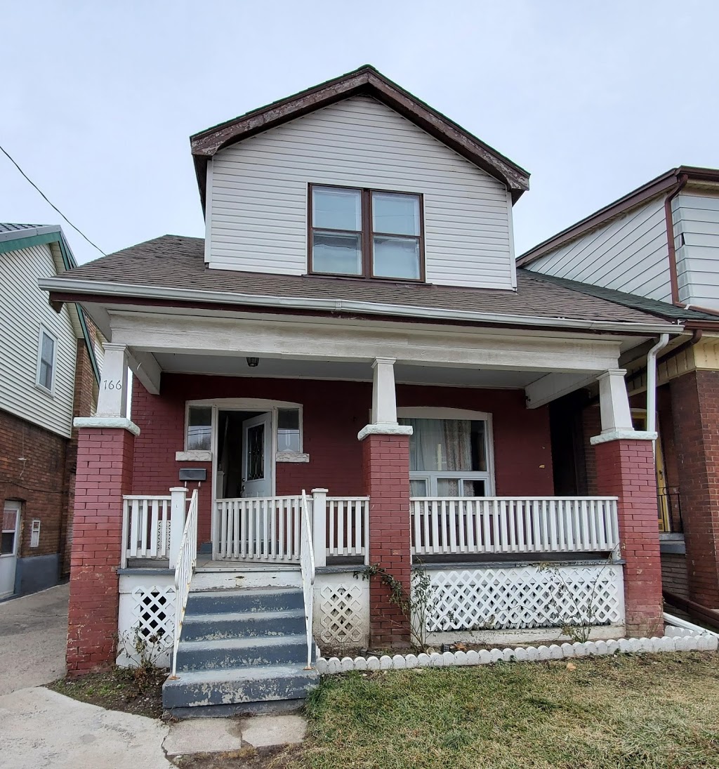 Javier Zuleta Realtor | 10 Lakeside Dr, Stoney Creek, ON L8E 5C2, Canada | Phone: (289) 219-0469