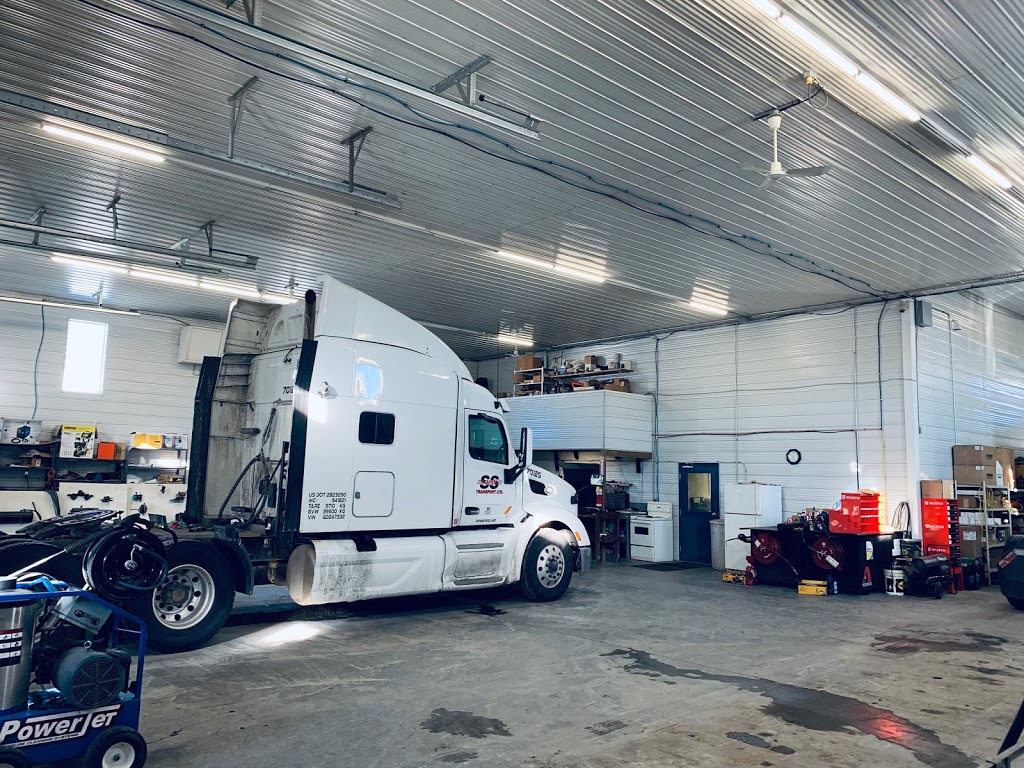 S and S Transport Ltd. | 46 Don Valley Pkwy, Oakbank, MB R0E 1J0, Canada | Phone: (204) 257-9999