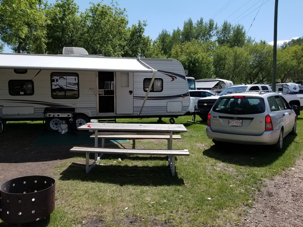 Devon Lions Campground | 1140 Saskatchewan Ave E, Devon, AB T9G 1N5, Canada | Phone: (780) 987-4777