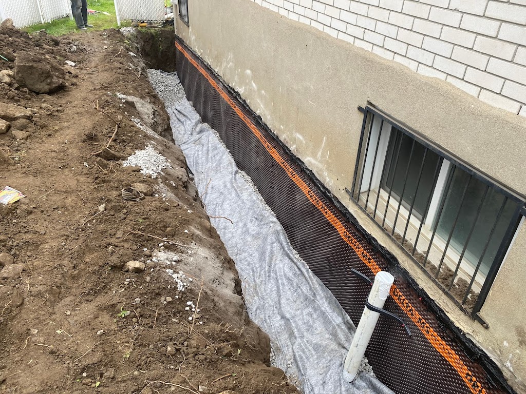 Sous-Sol Confort | 4430 Bd Dagenais O, Laval, QC H7R 1L5, Canada | Phone: (514) 889-6088