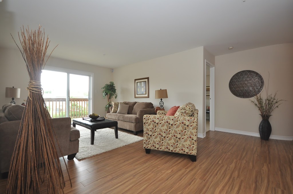 Hazelview Properties | 634 Parkland Dr, Halifax, NS B3S 1N3, Canada | Phone: (902) 703-7384
