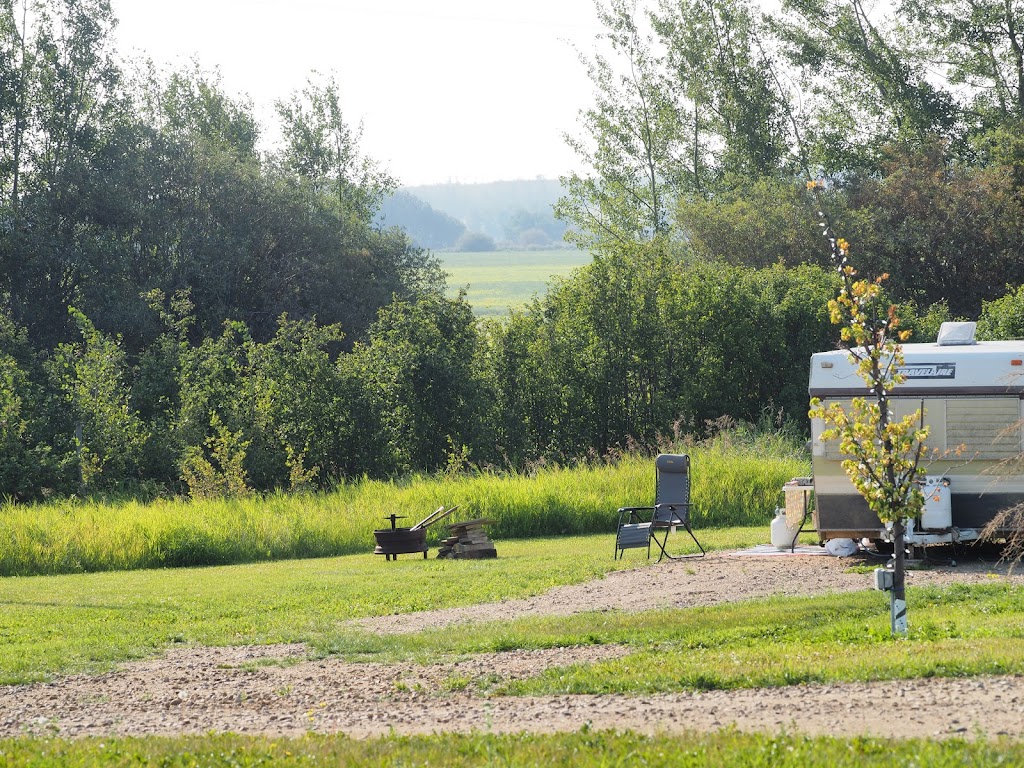 Katherines Camping Corner | Township Rd 681 & Range Rd 193, Grassland, AB T0A 1V0, Canada | Phone: (780) 690-0714