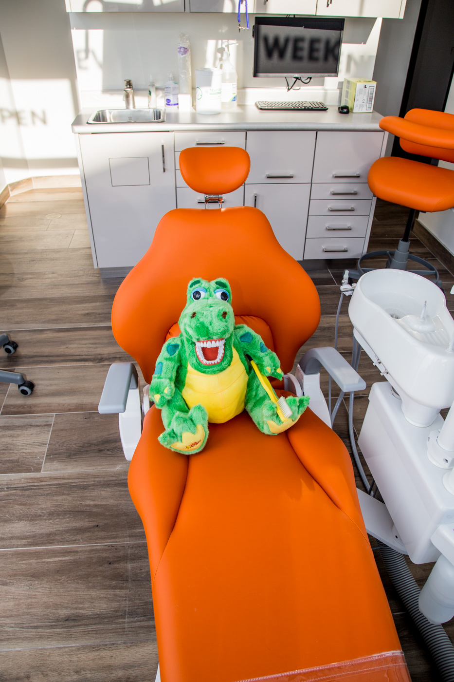 St. Johns Family Dentistry | 7 William Graham Dr a1, Aurora, ON L4G 3G3, Canada | Phone: (905) 727-1717