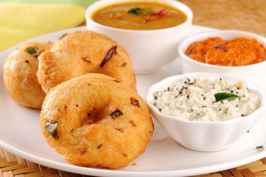 Aaru Tasty | 4915 Steeles Ave E Unit#: 2, Scarborough, ON M1V 4Z4, Canada | Phone: (416) 291-9600