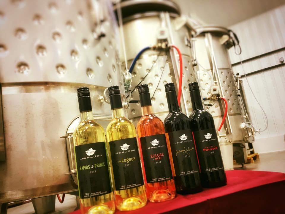 Le Bourg des Cèdres | 490 Chem. du Fleuve, Les Cèdres, QC J7T 1L4, Canada | Phone: (514) 318-2325