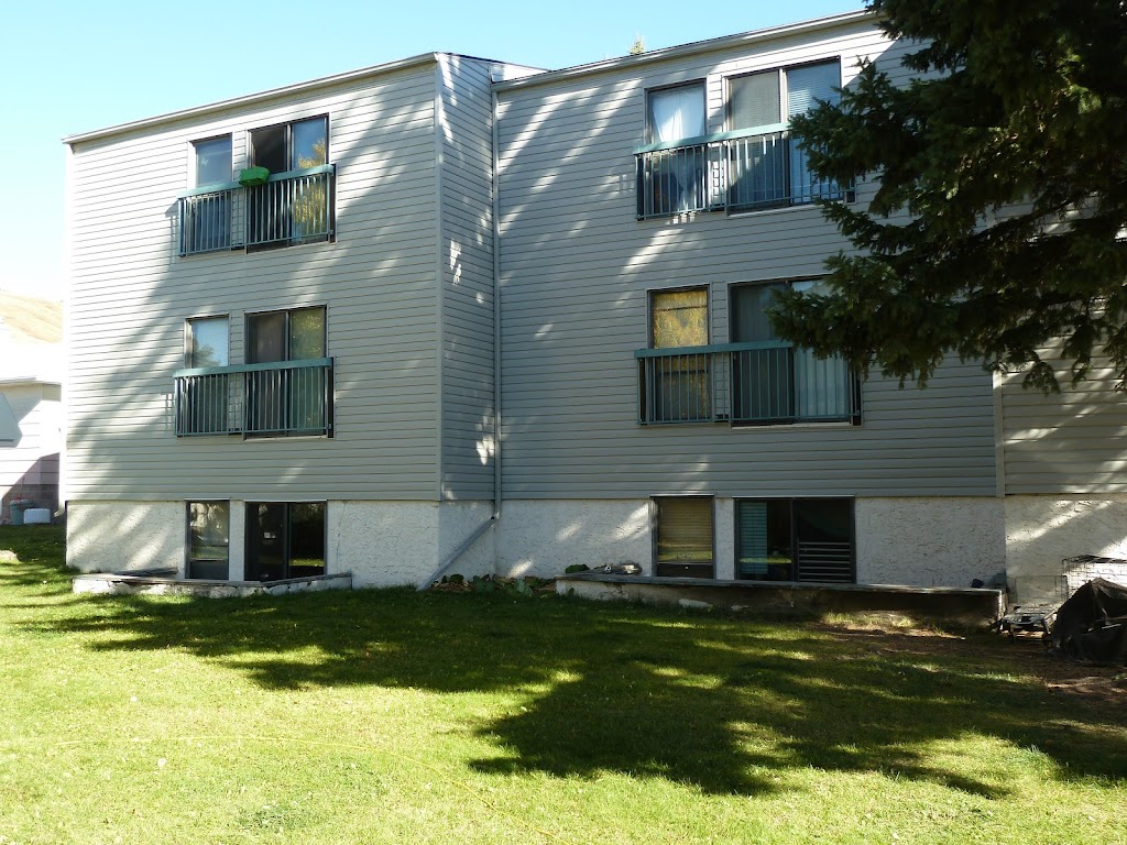 Cochrane House Apartments 205 Ross Ave, Cochrane, AB T4C 1S8, Canada