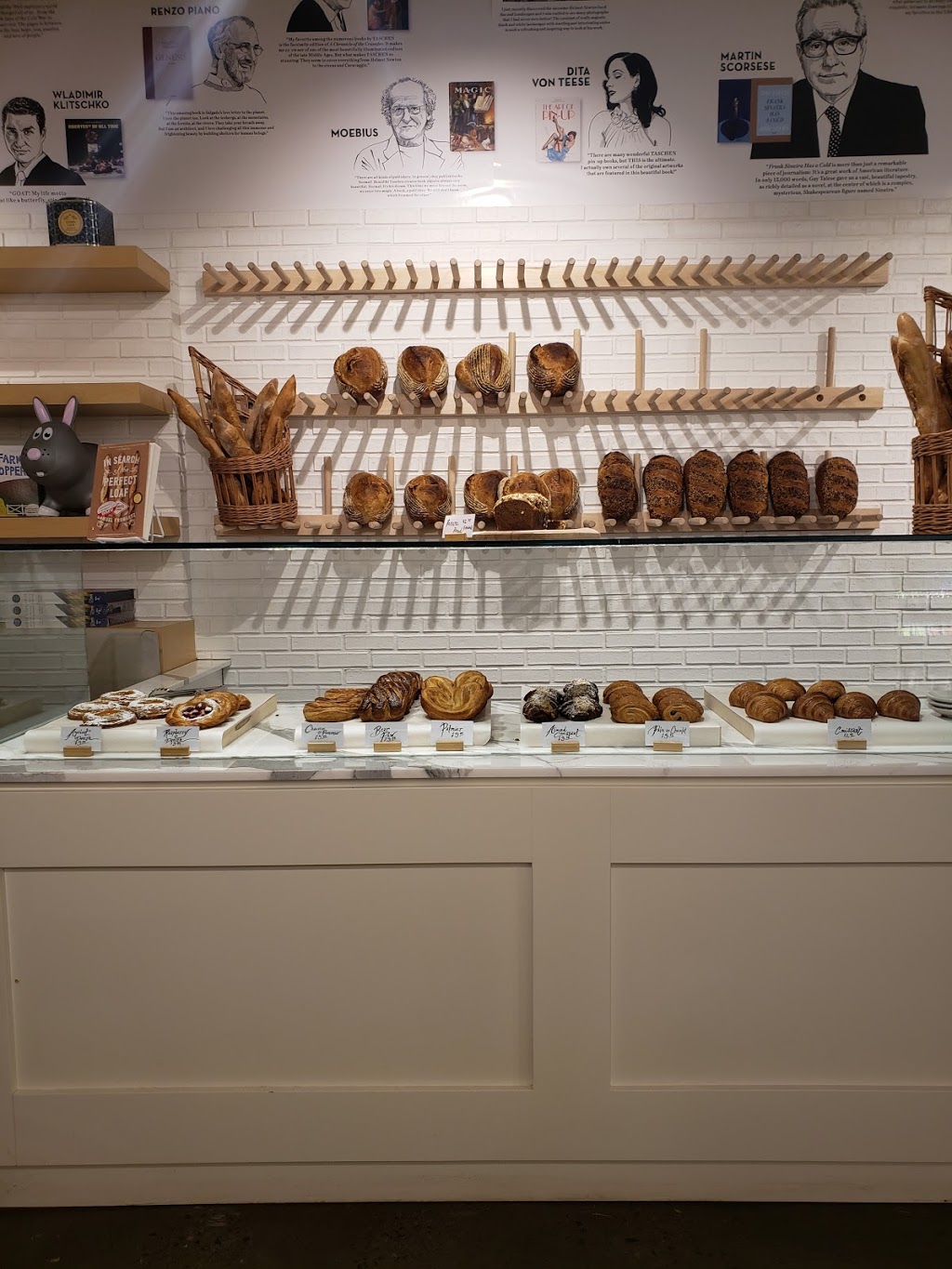 Praise Patisserie | 244 Queen St W, Toronto, ON M5V 1Z7, Canada | Phone: (416) 519-5066