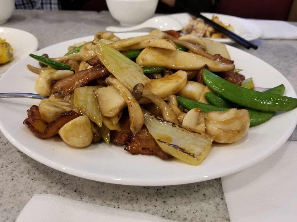 Golden Lion Fusion Restaurant | 539 Bur Oak Ave, Markham, ON L6C 3E5, Canada | Phone: (905) 888-6789