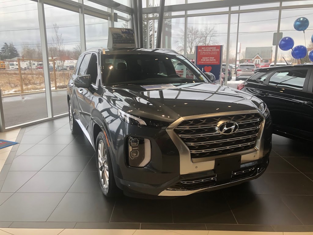 Londons Airport Hyundai | 2294 Dundas St, London, ON N5V 1R5, Canada | Phone: (519) 452-3443