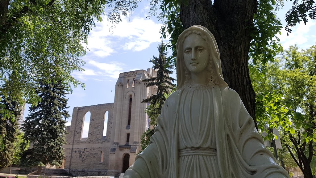 Archbishop of St. Boniface residence | 151 Avenue de la Cathedrale, Winnipeg, MB R2H 0H6, Canada | Phone: (204) 237-9851