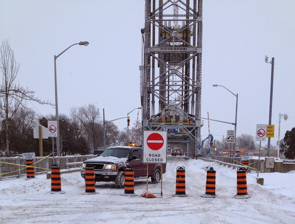 Four Aces Traffic Control | 5 Industrial Dr, Thorold, ON L2V 3W1, Canada | Phone: (905) 227-3687