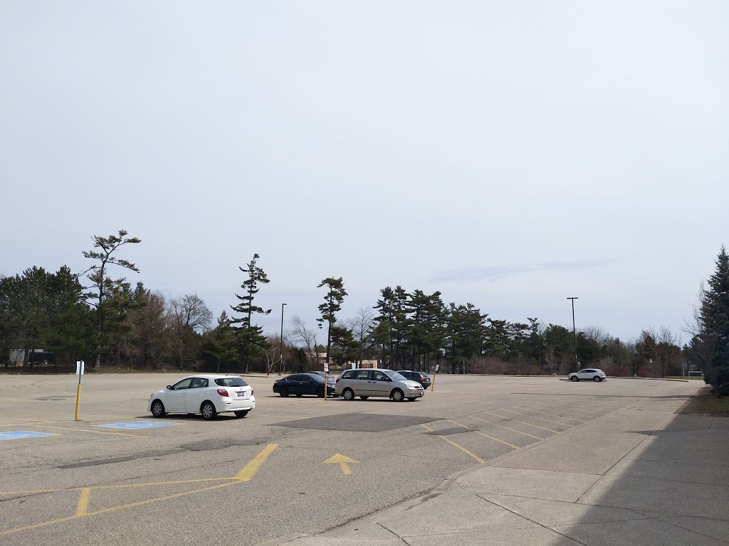 Oakville Trafalgar High School | 1460 Devon Rd, Oakville, ON L6J 3L6, Canada | Phone: (905) 845-2875