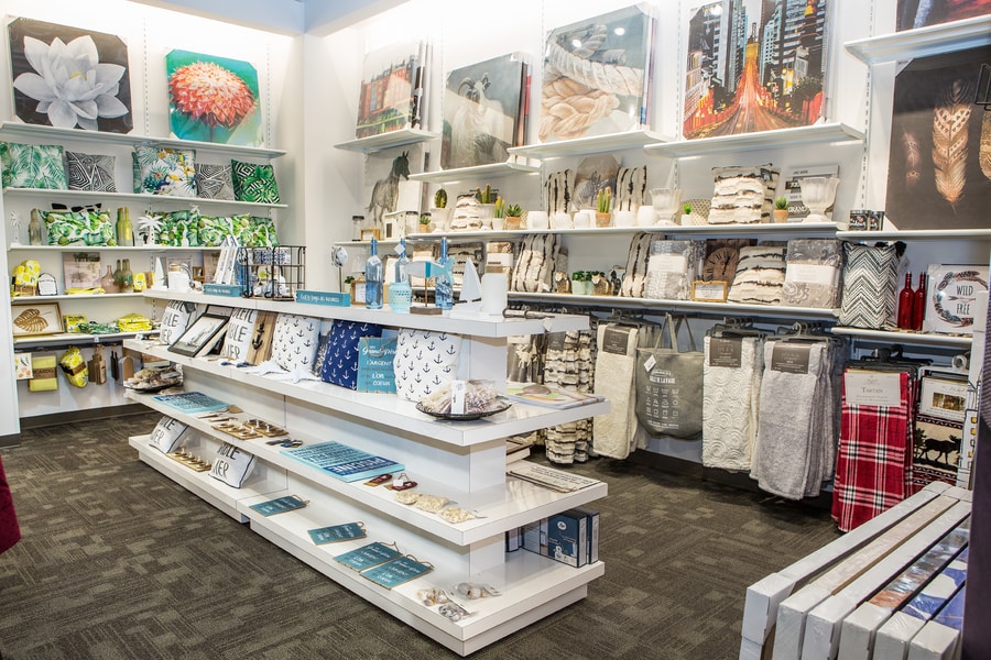 Aubainerie | 455 Boulevard Jutras E #500, Victoriaville, QC G6P 7H4, Canada | Phone: (819) 758-0646