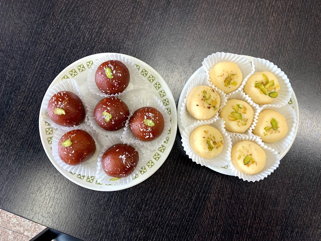 Royal Indian Chef and Sweets | 15299 68 Ave Unit 132, Surrey, BC V3S 2C1, Canada | Phone: (778) 565-0707