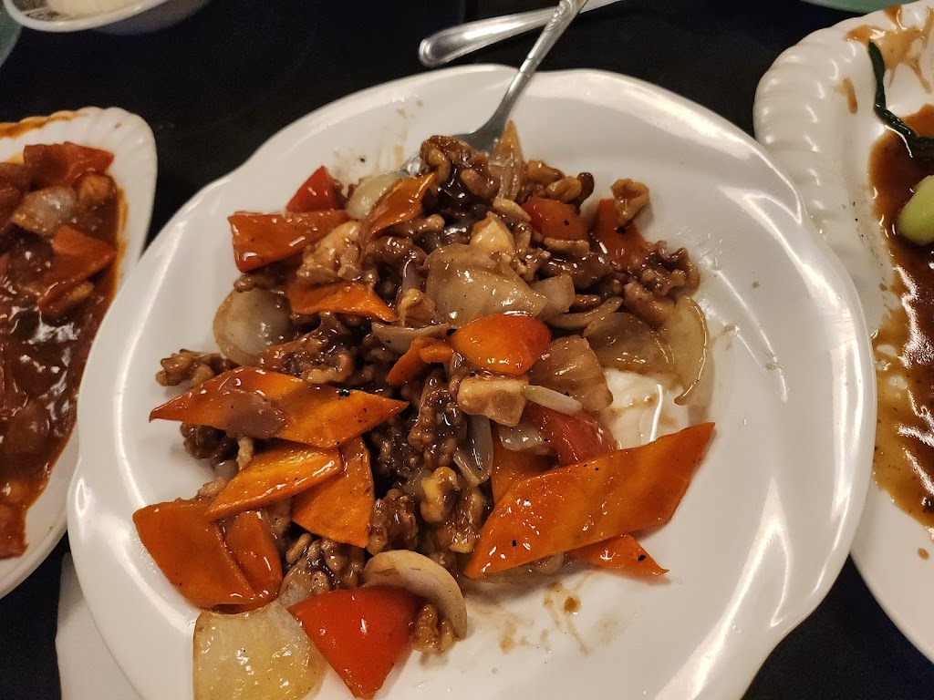 Yuan Lei Restaurant Gourmet | 4880 Bd des Sources, Dollard-des-Ormeaux, QC H8Y 3C7, Canada | Phone: (514) 418-8726