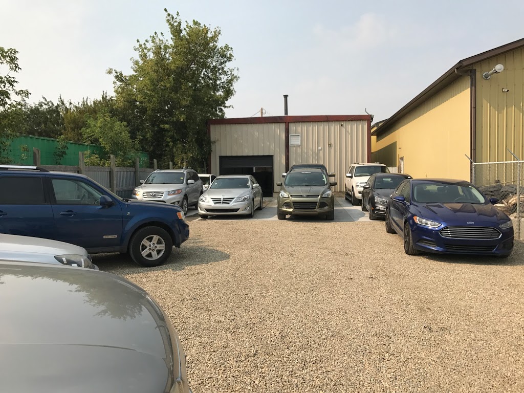 Distinctive Autos Inc. | 1617 25 Ave, Didsbury, AB T0M 0W0, Canada | Phone: (403) 437-4031