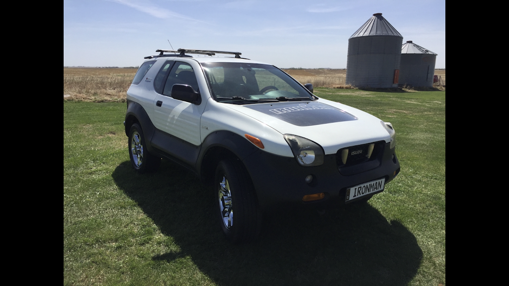 Wades car cleaning | 1322 Elliott St, Regina, SK S4N 3G3, Canada | Phone: (306) 596-1035