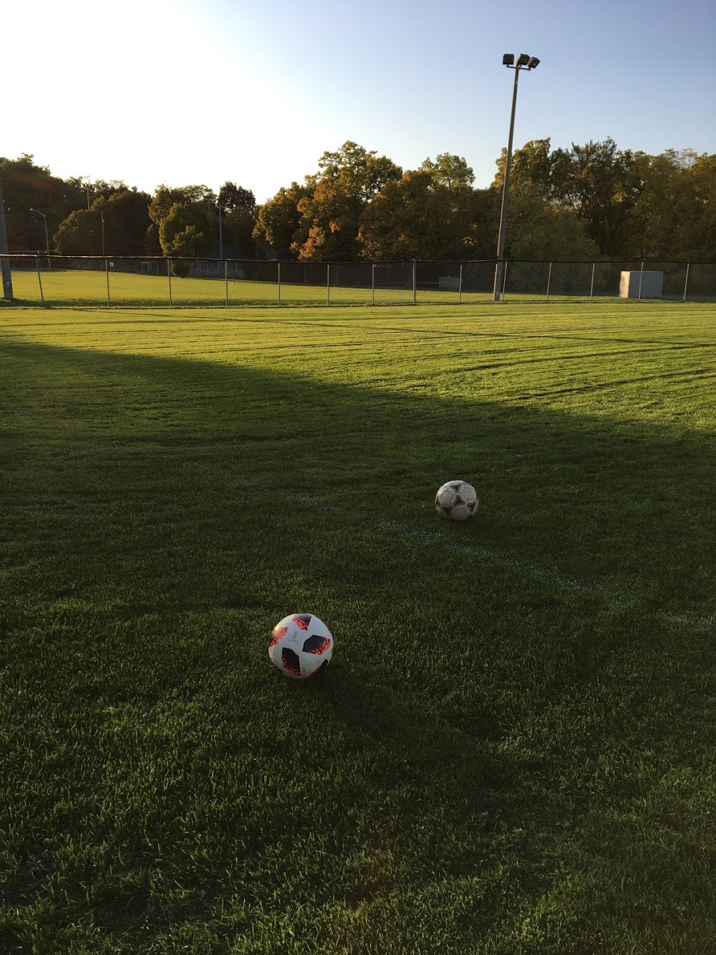Town Park | 102 Centre St E, Richmond Hill, ON L4C 1A4, Canada | Phone: (905) 771-8870