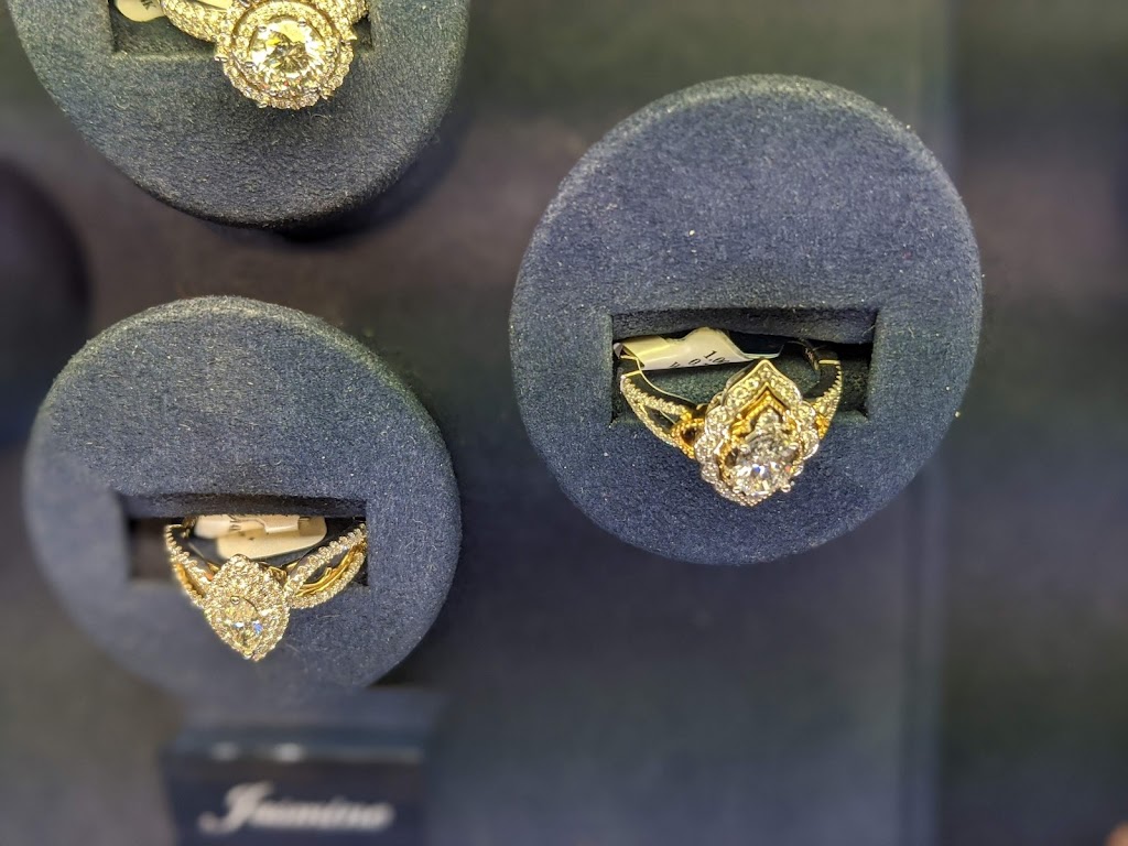 Peoples Jewellers | 6631 Island Hwy N, Nanaimo, BC V9T 4T7, Canada | Phone: (250) 390-3349