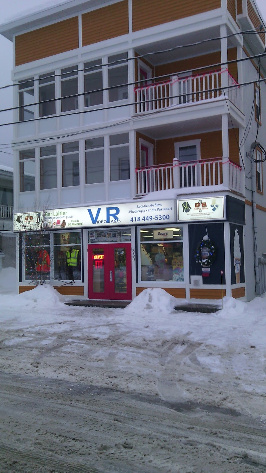 Video Rama & botte et bottine | 330 Rue Laurier, Disraeli, QC G0N 1E0, Canada | Phone: (418) 449-5300