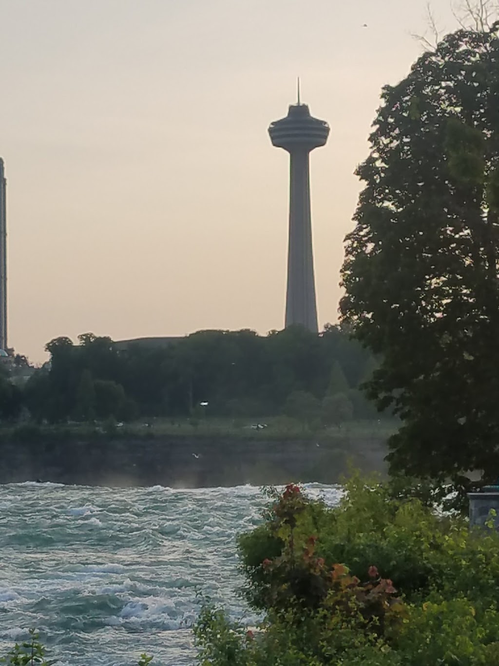 Niagara Falls State Park Visitor Center | 332 Prospect St, Niagara Falls, NY 14303, USA | Phone: (716) 278-1796