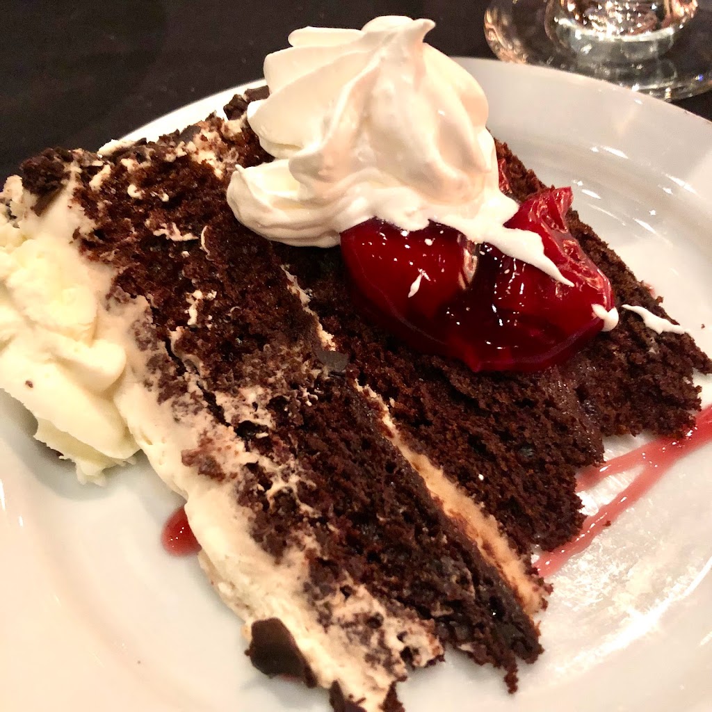 Jubilations Dinner Theatre - Calgary | 1002 37 Street SW, Calgary, AB T3C 1S1, Canada | Phone: (403) 249-7799
