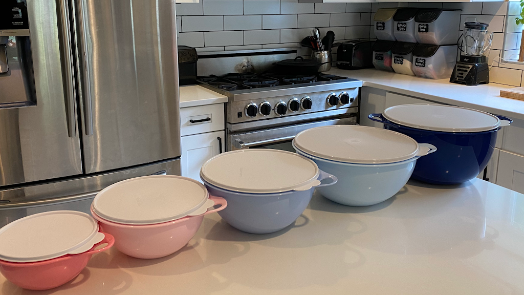 Ruths Tupperware | 10069 Wolfe St, Mission, BC V4S 1G7, Canada | Phone: (778) 549-6748