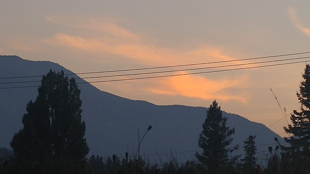 The Red House B&B | 918 6th Ave, Invermere, BC V0A 1K0, Canada | Phone: (250) 342-1528