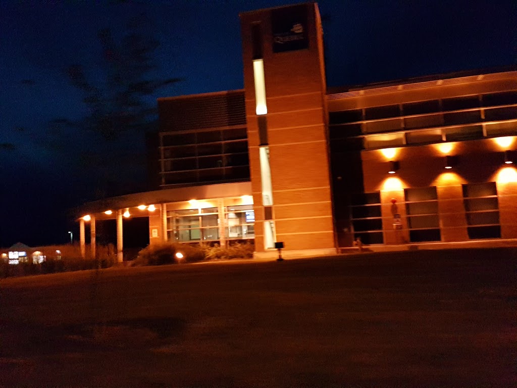Poste de Police Arrondissement de La Haute-Saint-Charles et Les  | 2780 Rue de la Faune, Québec, QC G3E 2A8, Canada | Phone: (418) 641-6118