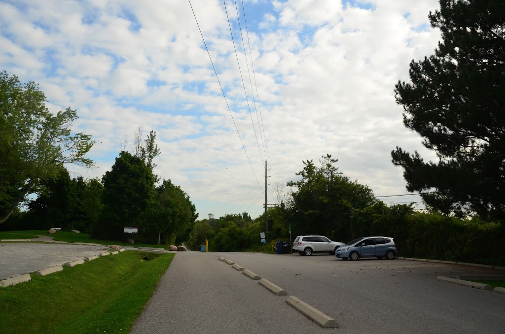 Parking Lot For Rouge Hill National Park | West Rouge, Toronto, ON M1C 4R2, Canada