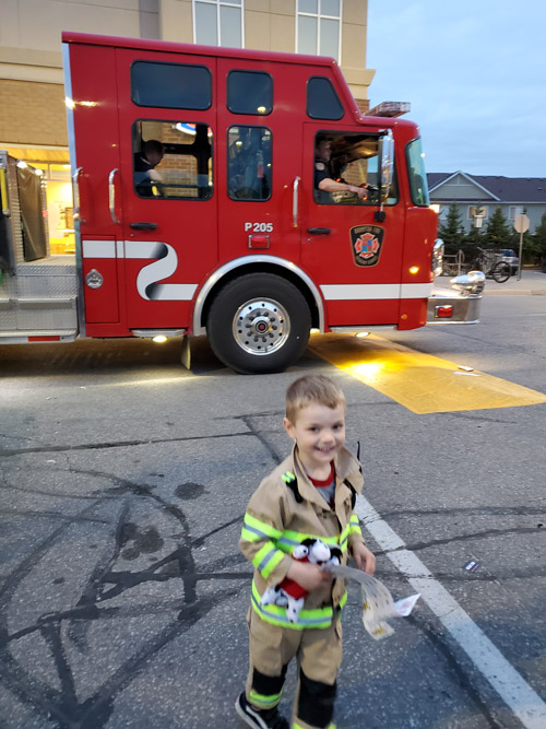 Brampton Fire Station 210 | 10530 Creditview Rd, Brampton, ON L7A 0G2, Canada