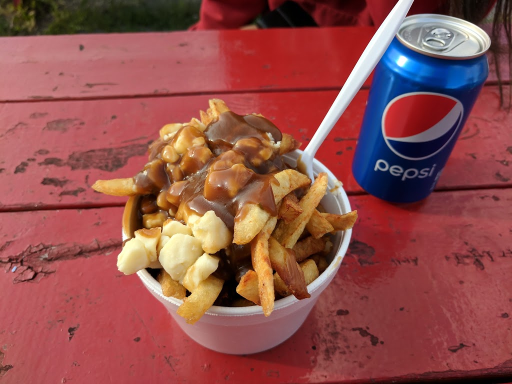 Claude Morin Chip Wagon | 1092 Ogilvie Rd, Gloucester, ON K1J 7P8, Canada | Phone: (613) 745-2295