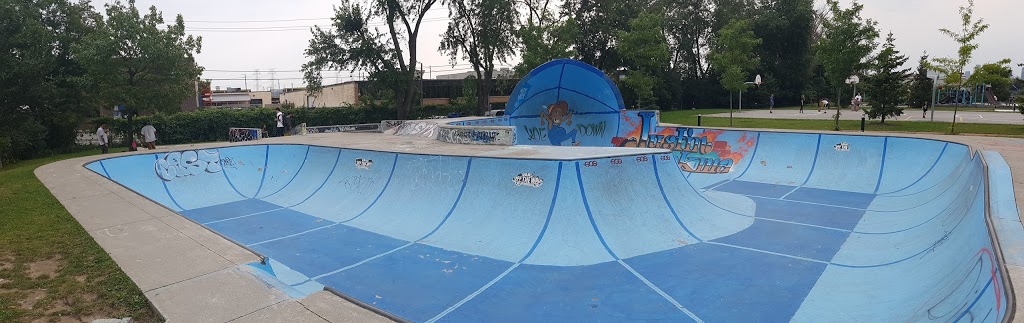 Leonard Linton Park | 60 Research Rd, East York, ON M4G 2G8, Canada | Phone: (647) 824-1230