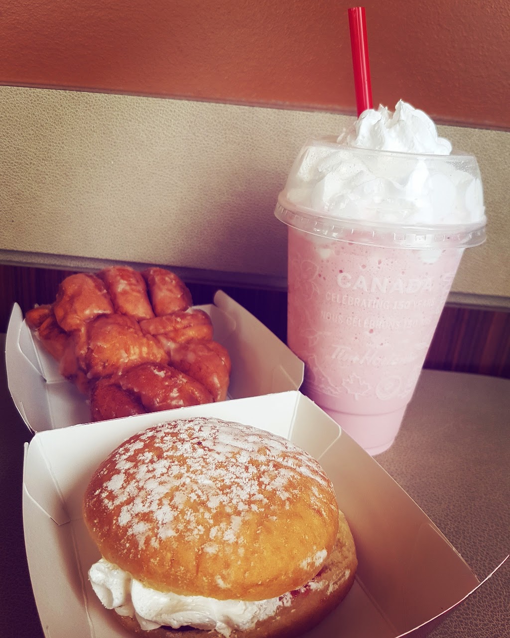 Tim Hortons | 161 Bridge St W, Belleville, ON K8P 1K2, Canada | Phone: (613) 962-3478