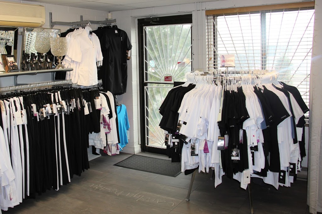 Carolyn Design Uniforms | 825 Rue Bombardier suite 19, Mascouche, QC J7K 3G7, Canada | Phone: (450) 474-4040