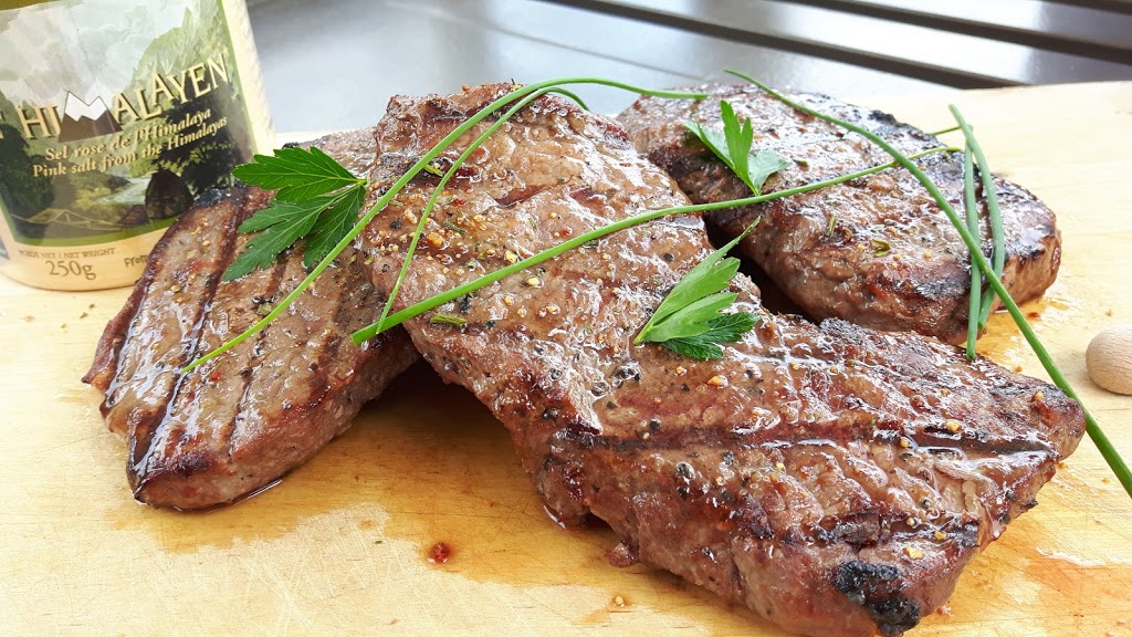 Centre De La Viande Crépeau & Fils | 160 Rue Principale, Sainte-Brigitte-des-Saults, QC J0C 1E0, Canada | Phone: (819) 336-4245