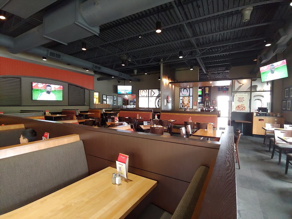 Boston Pizza | 3120 S Service Rd, Burlington, ON L7N 3J3, Canada | Phone: (905) 631-0311