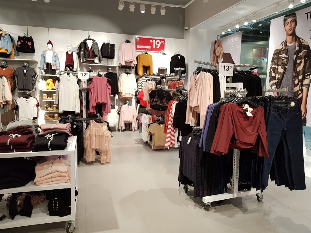 Forever 21 | 2T3, 555 Sterling Lyon Pkwy, Winnipeg, MB R3P 1J9, Canada | Phone: (204) 452-6994
