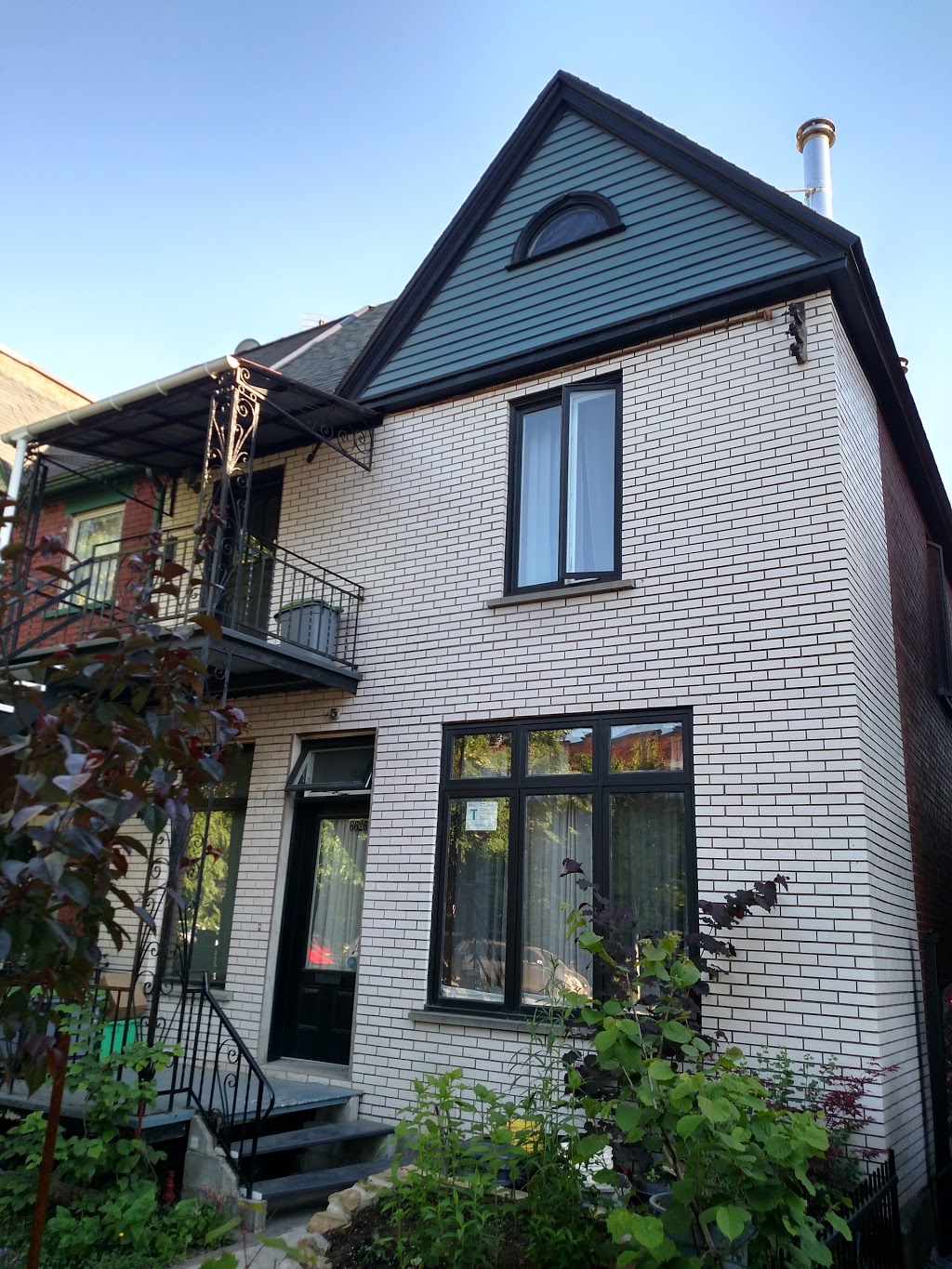 Montreal vacation rental : Chez Patrac | lodging | 6624 Ave Christophe-Colomb, Montreal, QC H2S 2G8, Canada | 5145288811 OR +1 514-528-8811