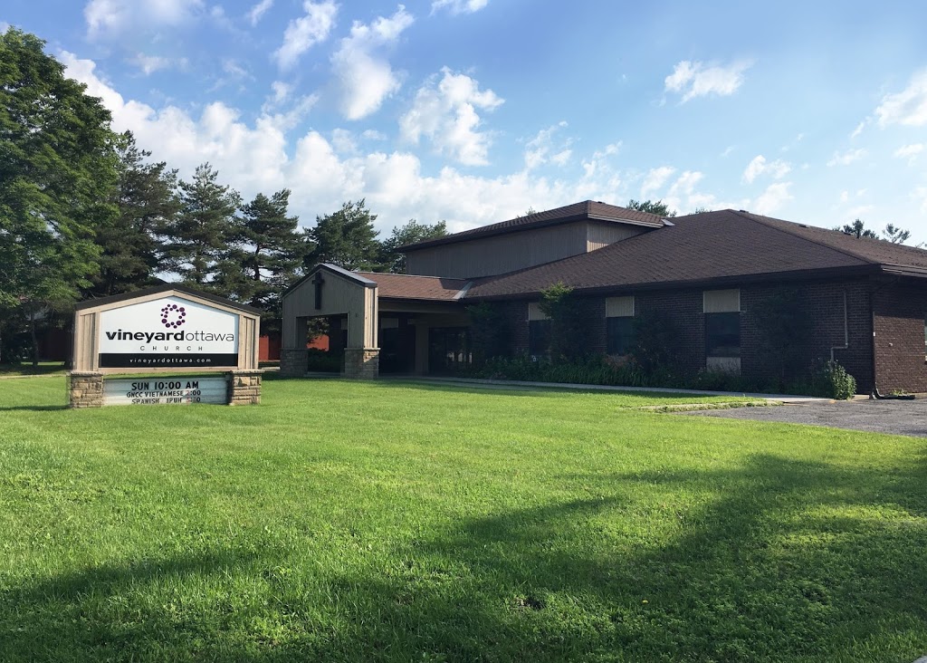 Vineyard Ottawa Church | 51 Greenbank Rd, Nepean, ON K2H 8K4, Canada | Phone: (613) 829-0809